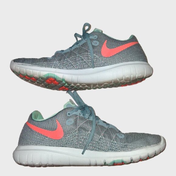 Nike Flex Fury 2 Women’s Running Shoes | Grey/Coral | Size 8.5 | Good Condition - Picture 6 of 11
